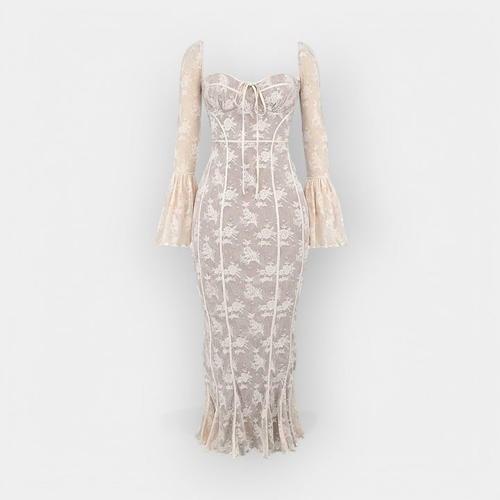 Maxi | Erityinen Illanpuku