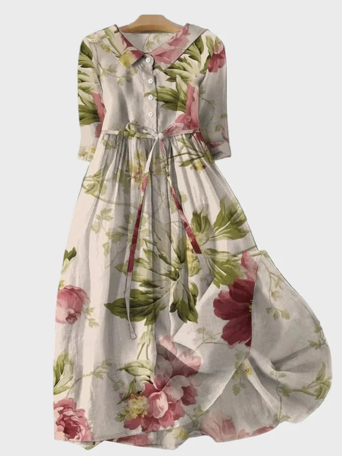 Pitkä | Kukallinen Mekko