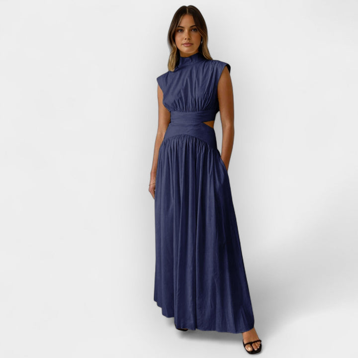 Tyylikäs Mekko | Leikkauksilla