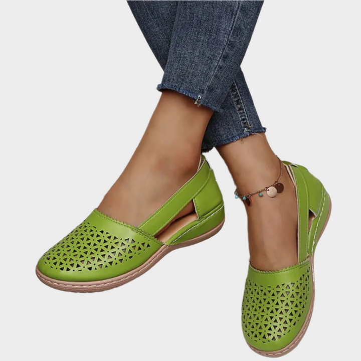 Anatomiset Nahkakengät | Ballerinat Leikkauksilla ja Remmillä