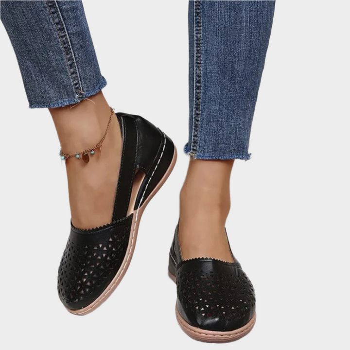 Anatomiset Nahkakengät | Ballerinat Leikkauksilla ja Remmillä