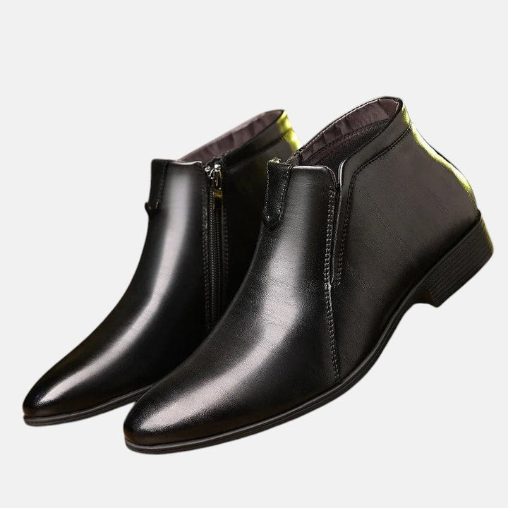 ALEJANDRO | NAHKASAAPPAAT VETOKETJULLA