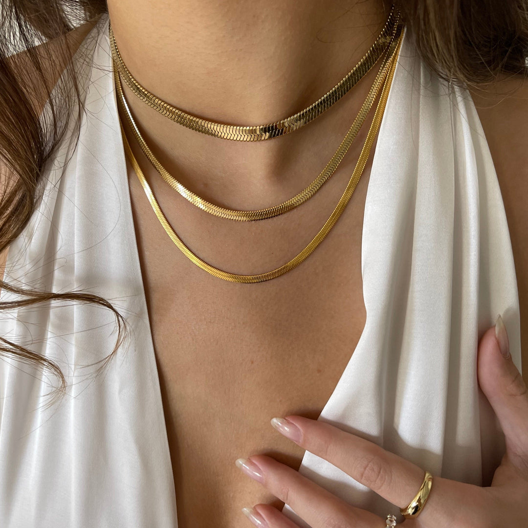 Kimalteleva Käärme | Kaulakoru