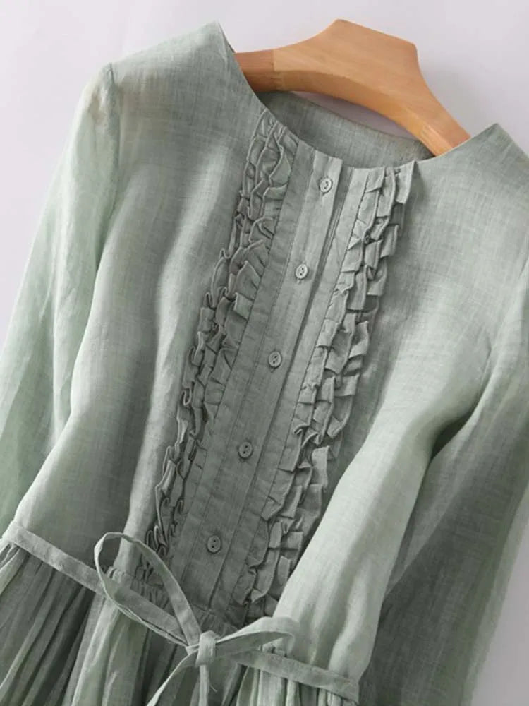 Pitkä | Minimalistinen Mekko