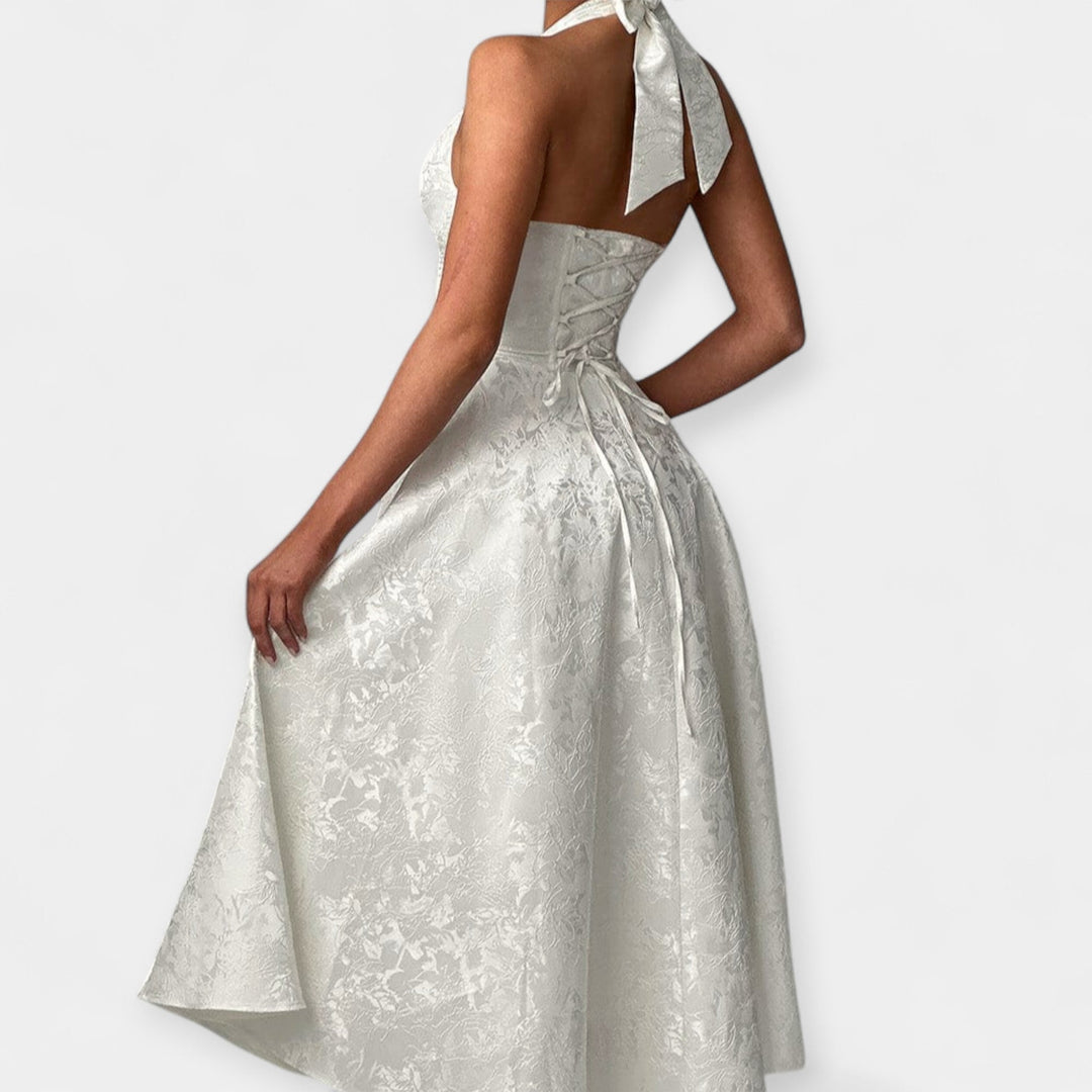 Midi Mekko | Avoimella Selällä | Korsettimuotoilulla