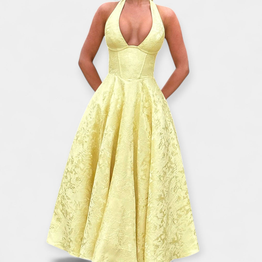 Midi Mekko | Avoimella Selällä | Korsettimuotoilulla