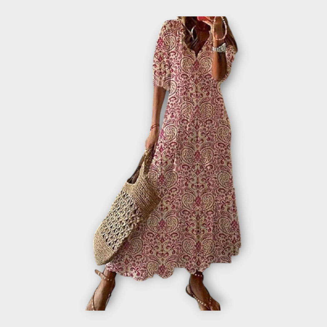 Vintagemekko | Kirjailu ja V-aukko