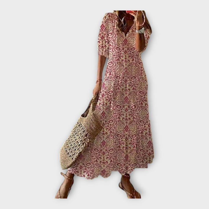 Vintagemekko | Kirjailu ja V-aukko