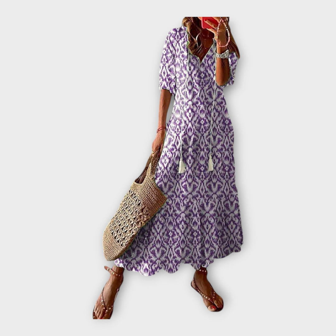 Vintagemekko | Kirjailu ja V-aukko