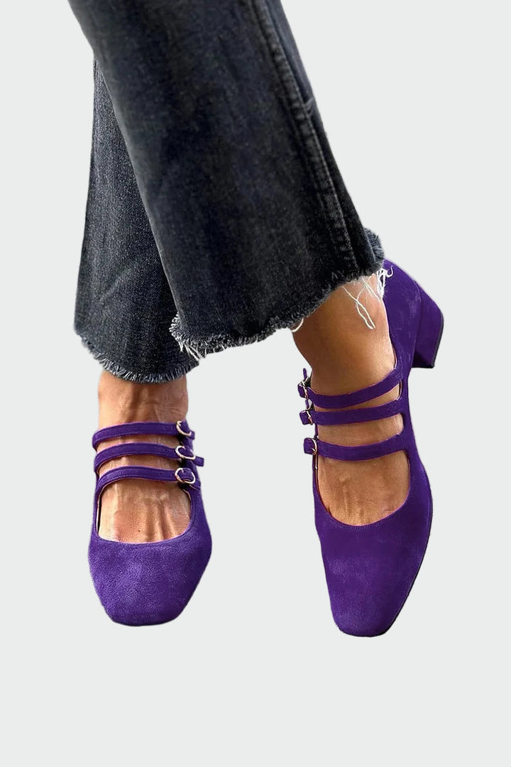 Ballerinat | joissa on hihnat