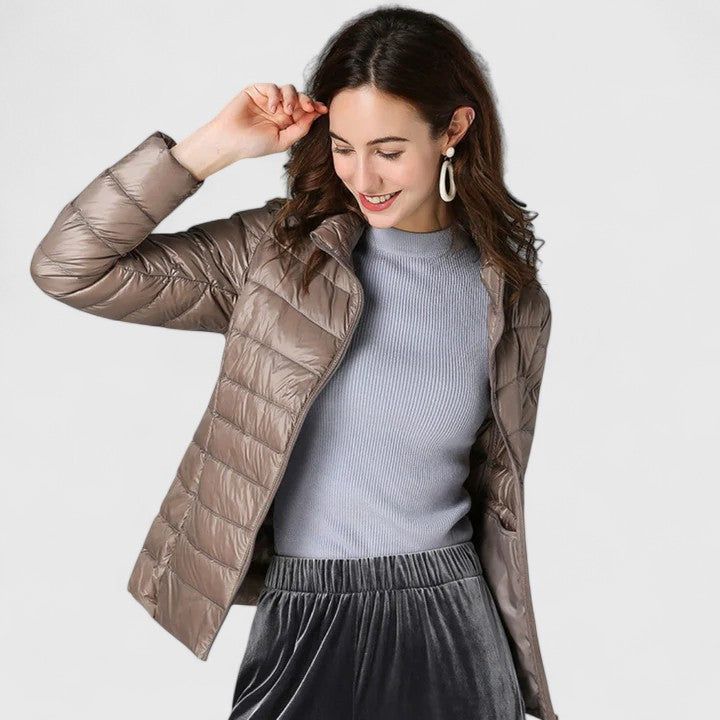 Melorynne | Elegantti Takki