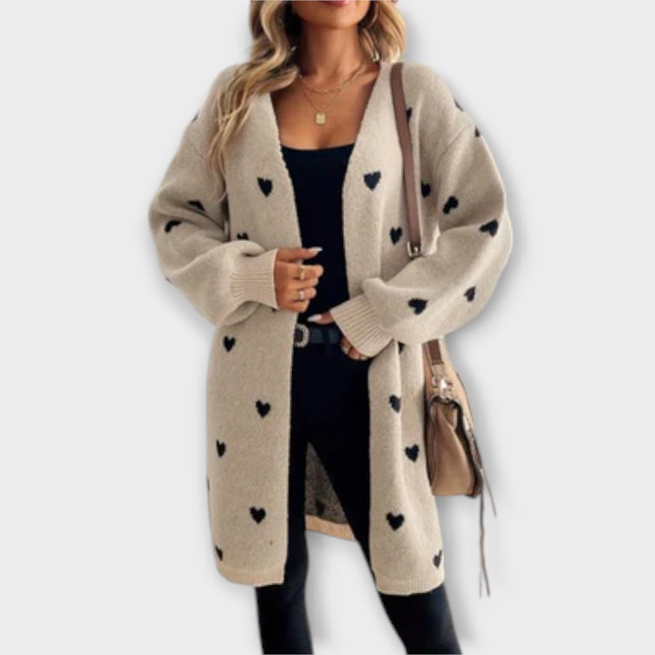 Julia | Sydänkuvioinen neuletakki