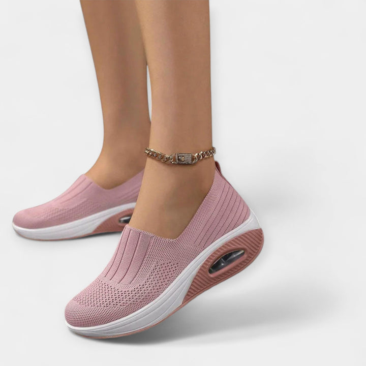 Mukavat | Helposti Pukeutuvat Kengät