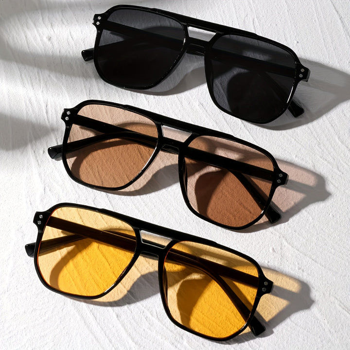 Neliömäiset Lasit | Niiteillä