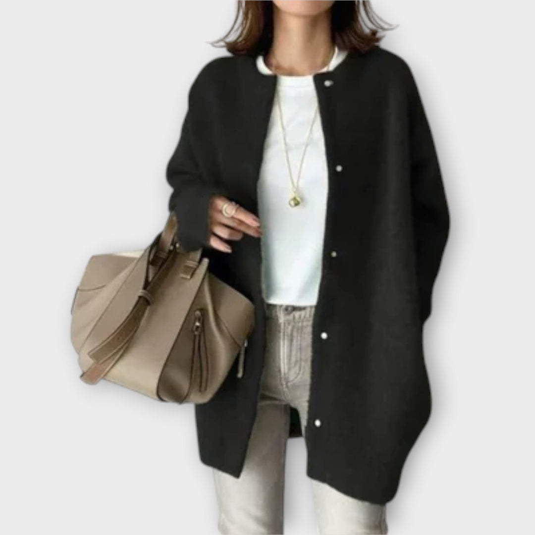 Lilly | Tyylikäs Neulejakku