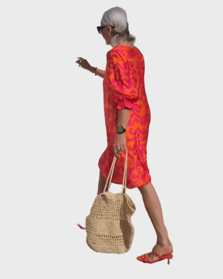 Midi Kukallinen Mekko | Elegant Floral Dress