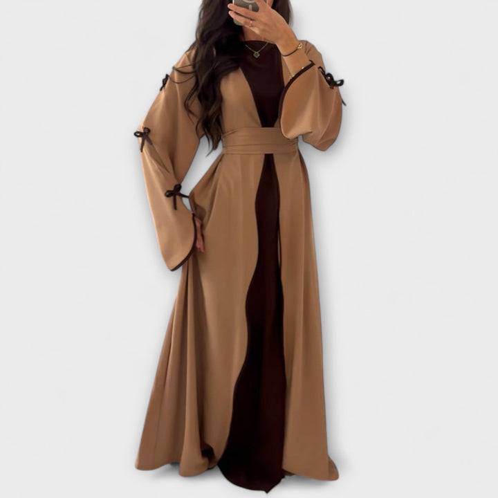 Tyylikäs Cardigan | Mekko Raitakoristeella