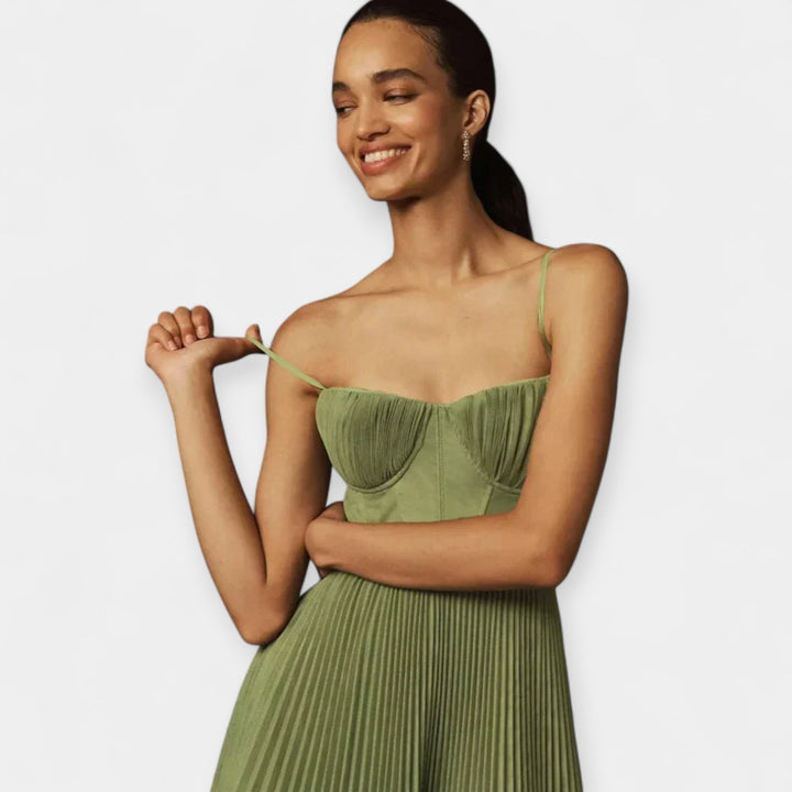 Midi Mekko | Pliseerauksella ja Tyllillä