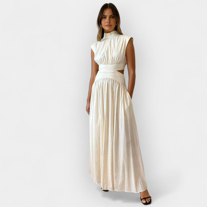 Tyylikäs Mekko | Leikkauksilla