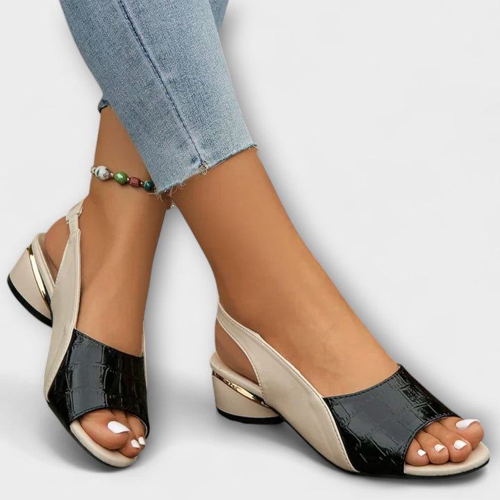 Nahkasandaalit | Leather Sandals