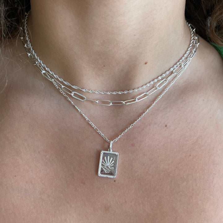 Aurinkokuvioinen | kaulakoru