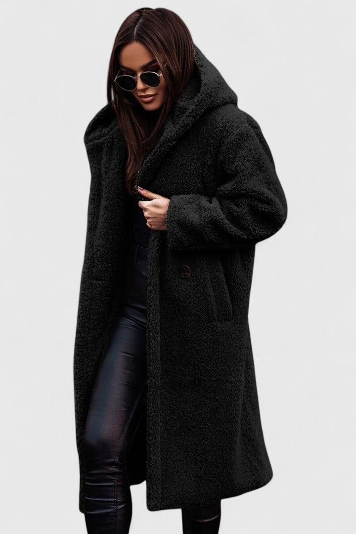 Brionyssa | Elegant Coat