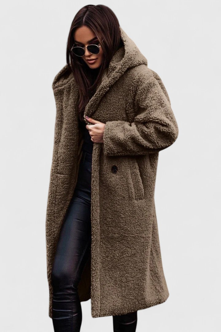 Brionyssa | Elegant Coat