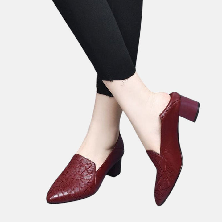 MARIA | PEHMEÄT VEGAANISET NAHKAISET BRODEERATUT KENGÄT