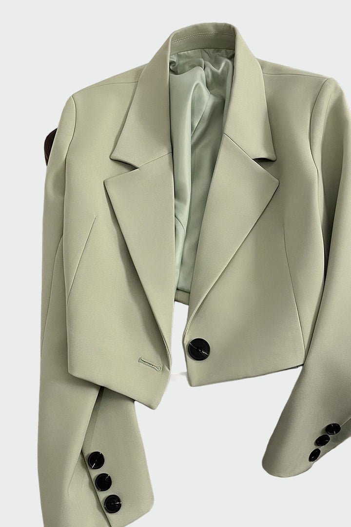 Tyylikäs takki | Hienostuneessa linjassa