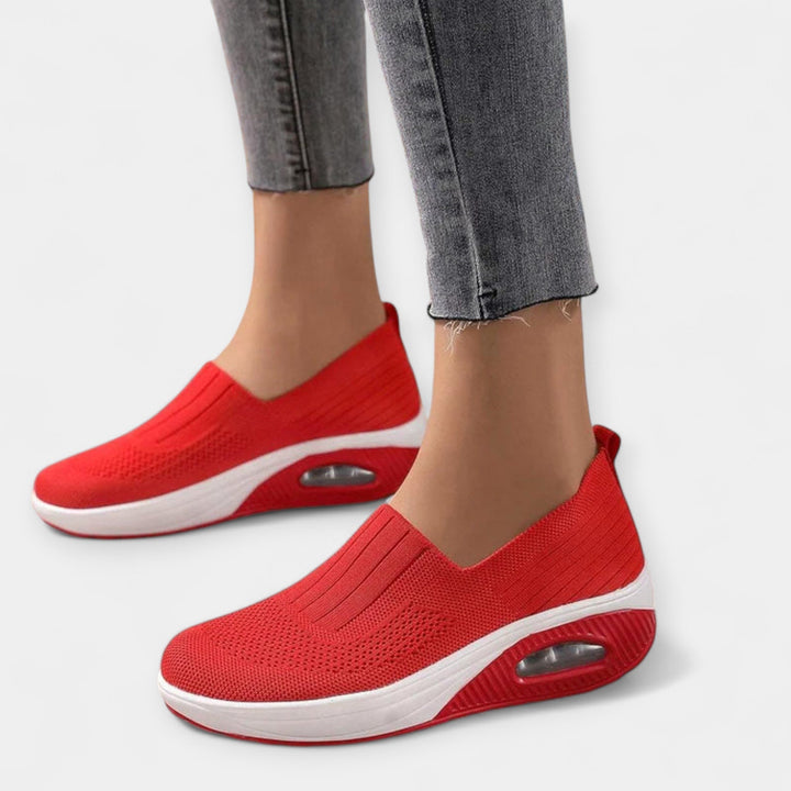 Mukavat | Helposti Pukeutuvat Kengät