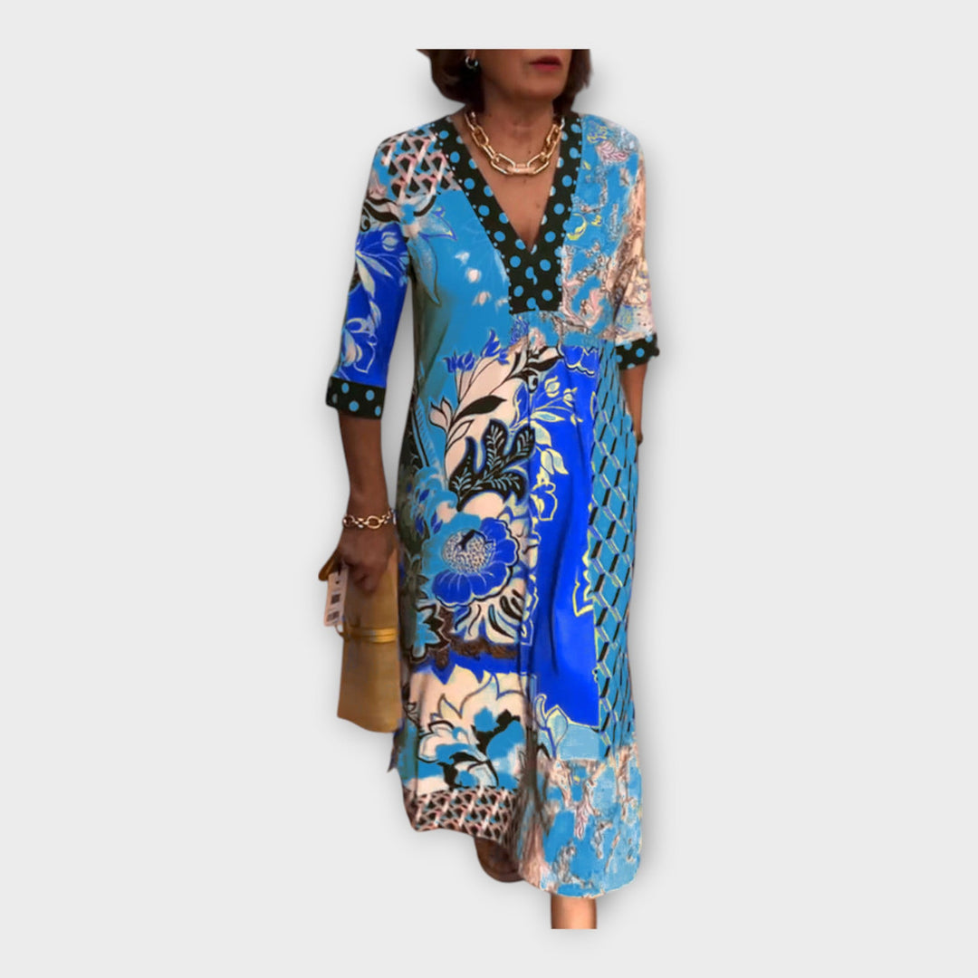 Värikäs Mekko | Napilla ja 3/4 Hihalla