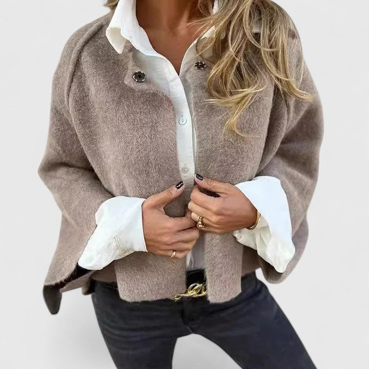 Bettinna | Tyylikäs Takki | Trendikäs Muoti